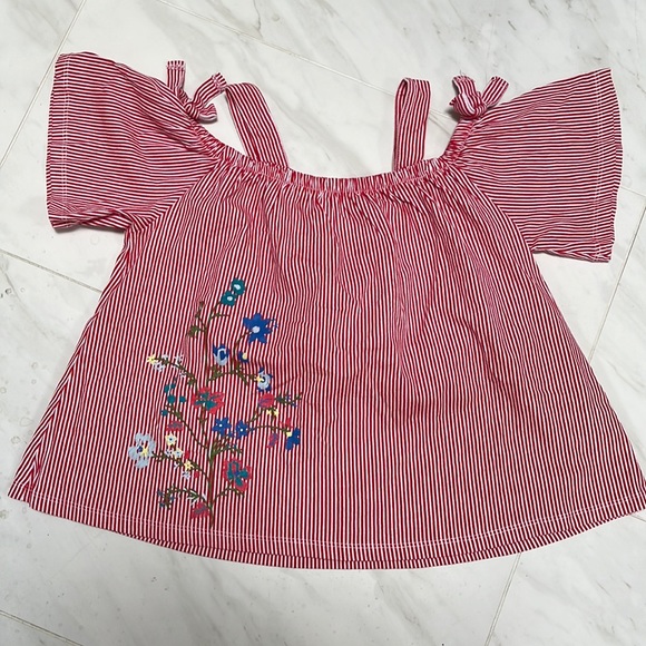 BOGO Zara kids cold shoulder top 9/10 - Picture 1 of 5